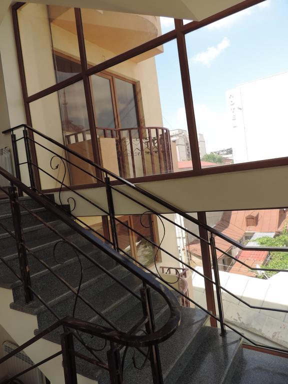 Begi Hotel Tbilisi Eksteriør billede