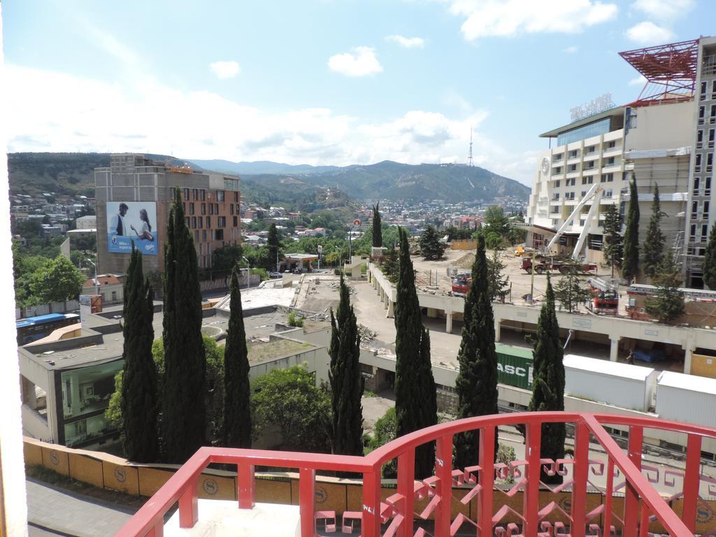 Begi Hotel Tbilisi Eksteriør billede